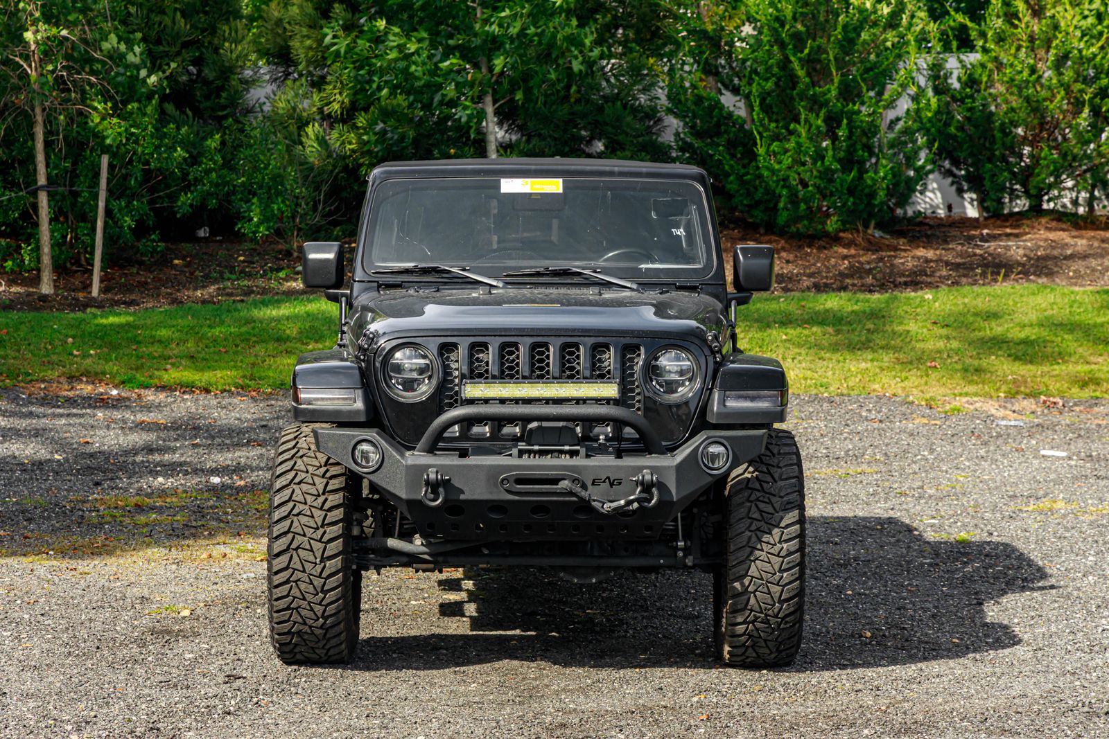 2020 Jeep Gladiator Overland photo 2