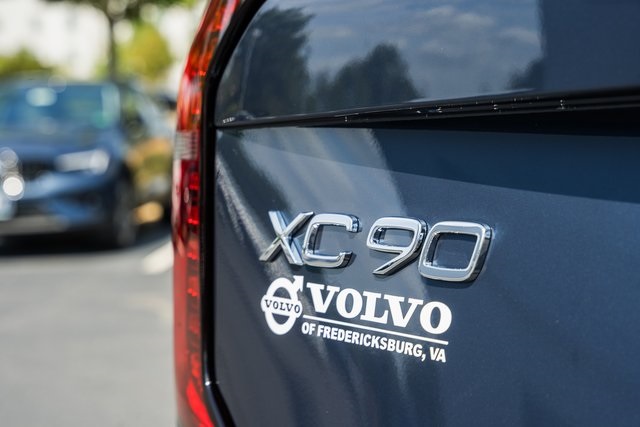 2026 Volvo XC90 photo 8