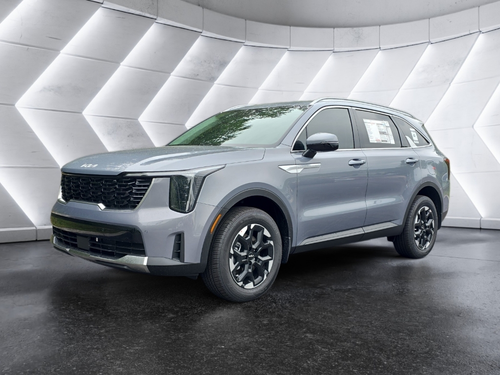 2025 Kia Sorento S's photo