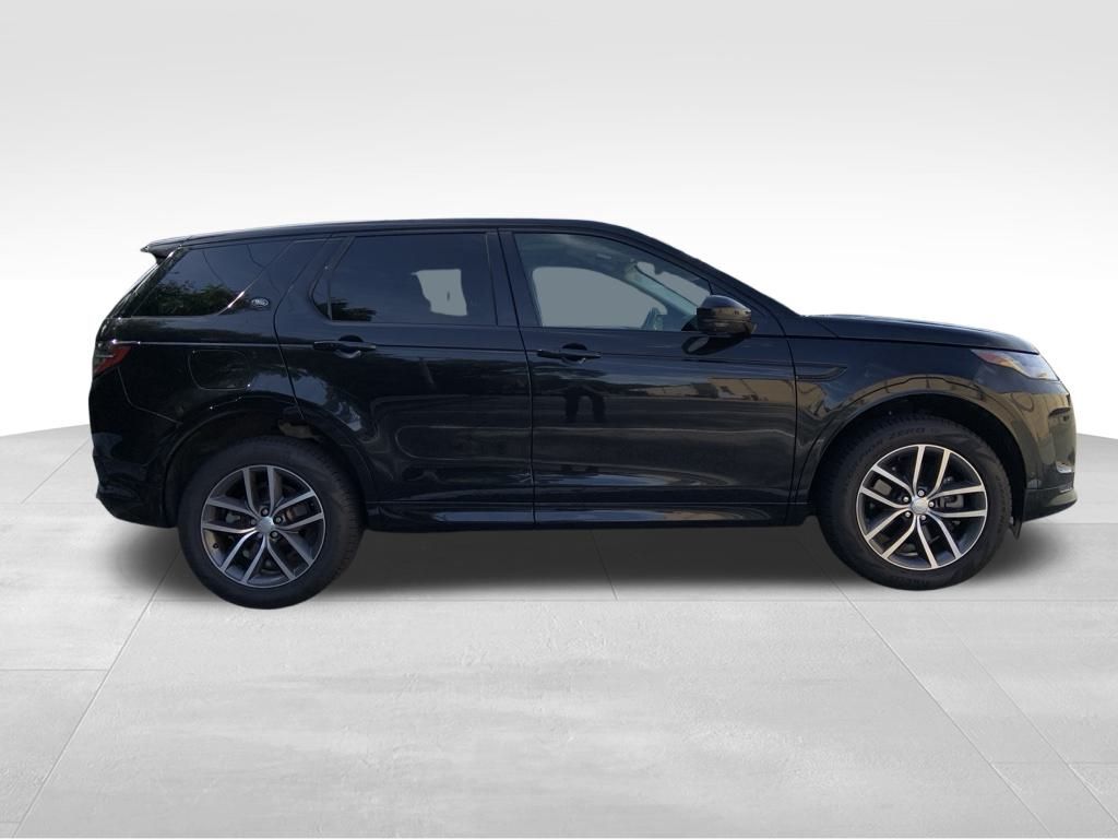 2025 Land Rover Discovery Sport S photo 4