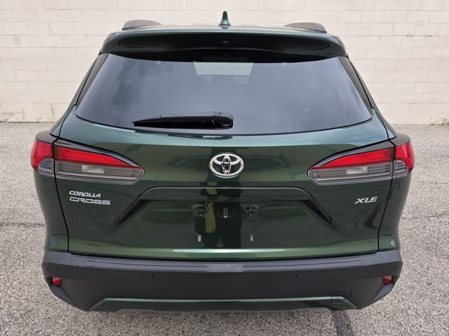 2022 Toyota Corolla Cross XLE photo 4