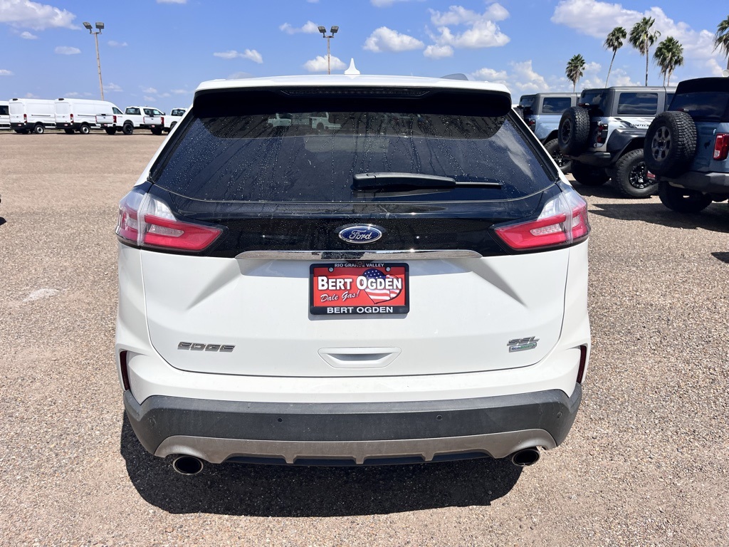 2020 Ford Edge SEL photo 5