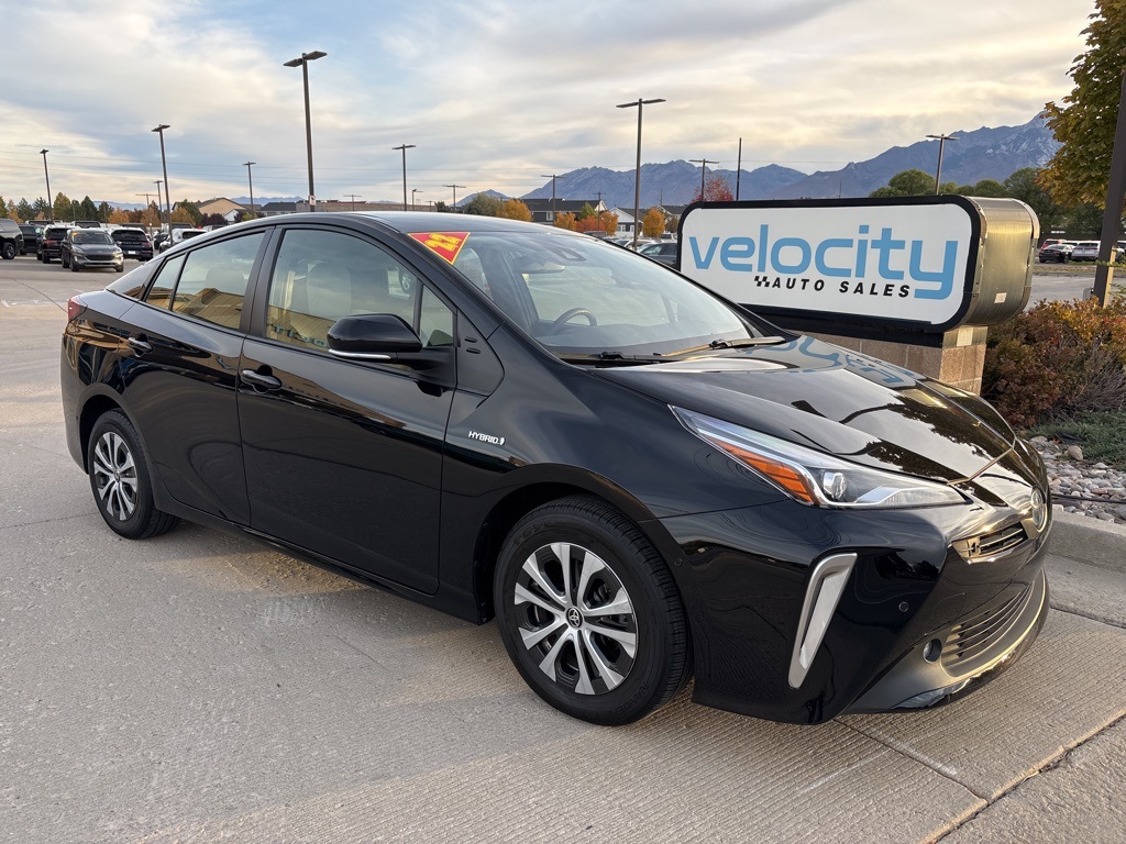 2022 Toyota Prius LE