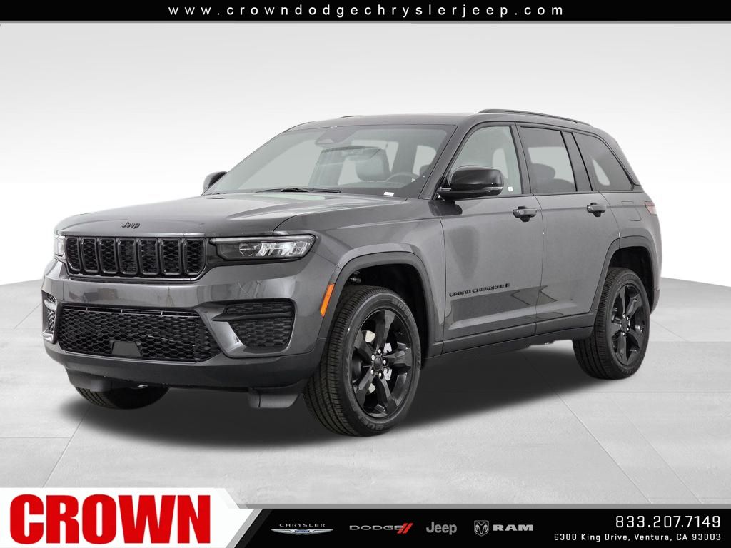 2025 Jeep Grand Cherokee Laredo Altitude photo 2