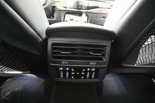 2025 Audi Q7 55 Premium Plus photo 25