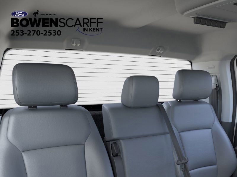 2025 Ford F-600 photo 21