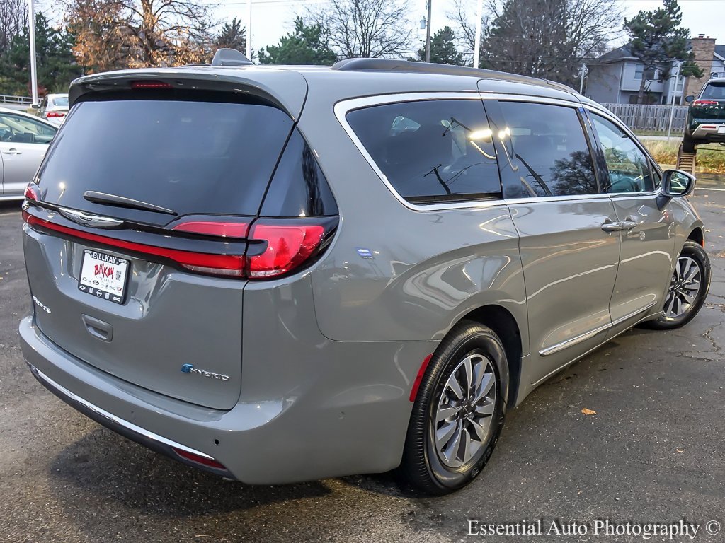 2022 CHRYSLER PACIFICA - Image 11