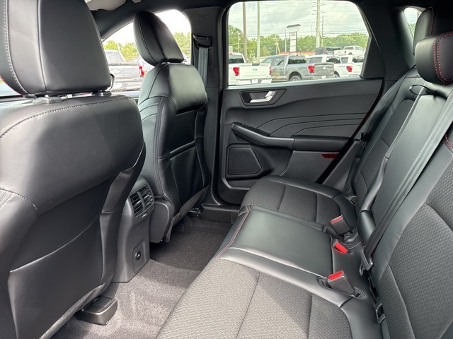2026 Ford Escape ST-Line photo 22