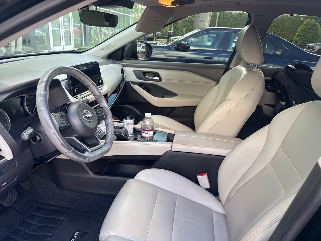 2023 Nissan Rogue SL photo 4