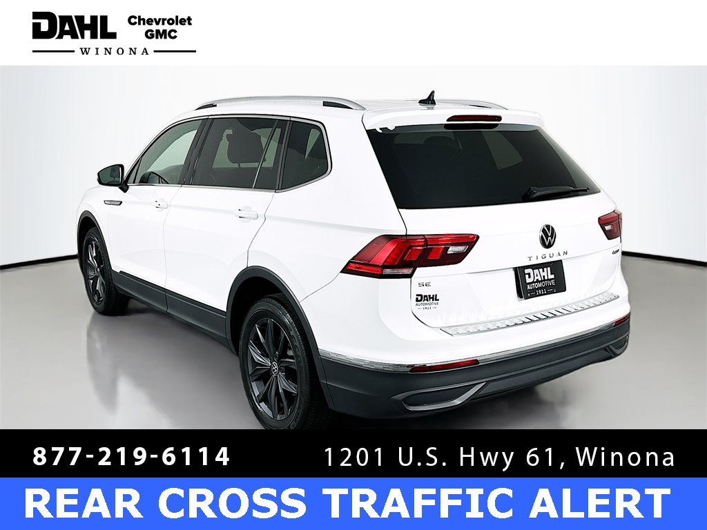 2022 Volkswagen Tiguan SE photo 2