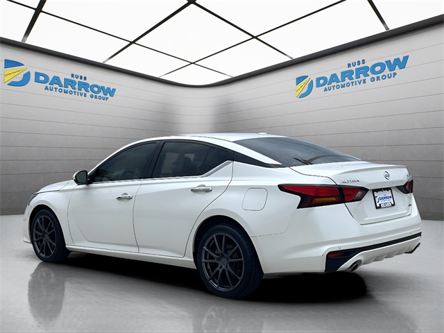 2019 Nissan Altima 2.5 Platinum photo 3