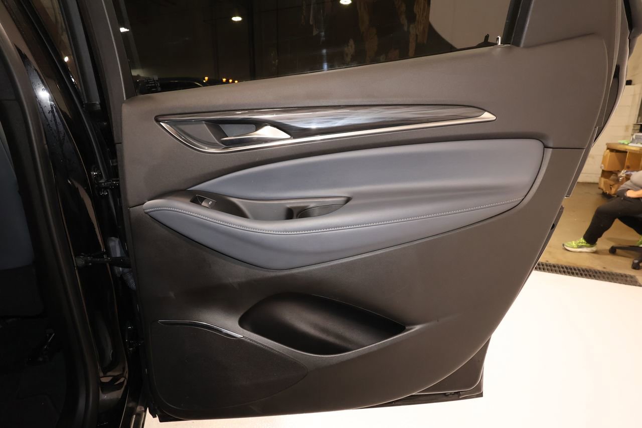 2024 Buick Enclave Premium photo 19
