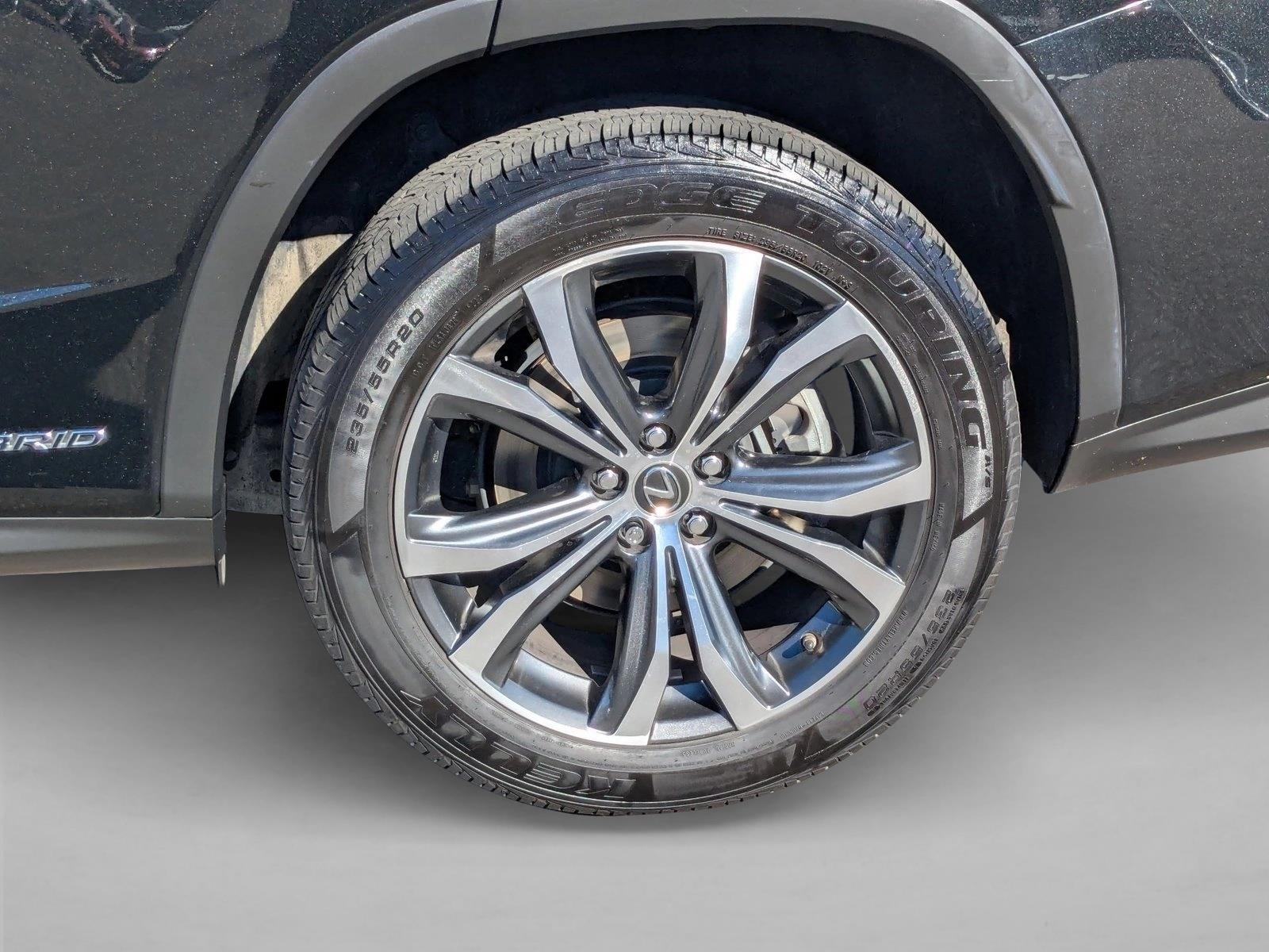 2022 Lexus RX 450hL photo 23
