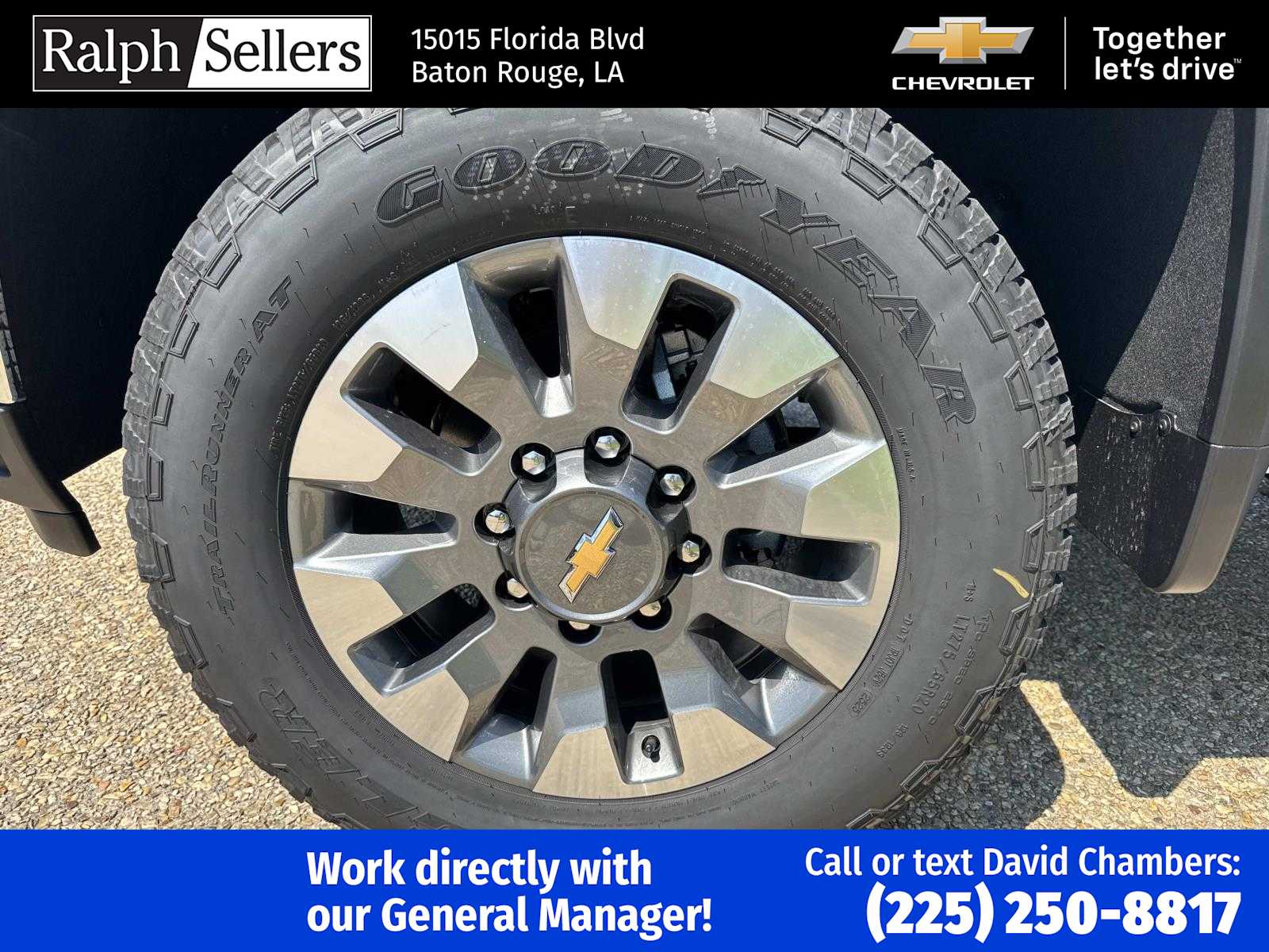 2026 Chevrolet Silverado LT photo 3