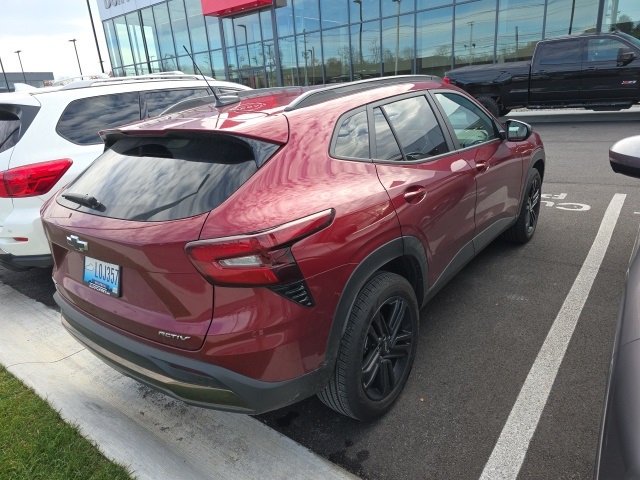 2024 Chevrolet Trax ACTIV photo 2