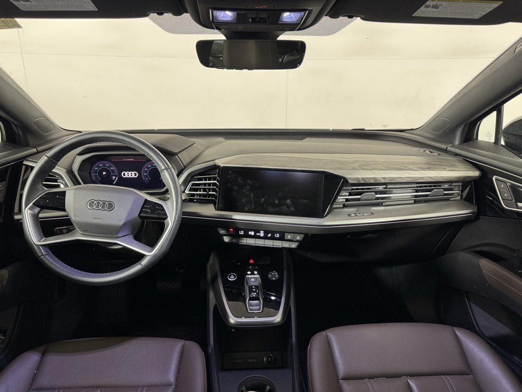 2024 Audi Q4 E-tron Premium Plus photo 8
