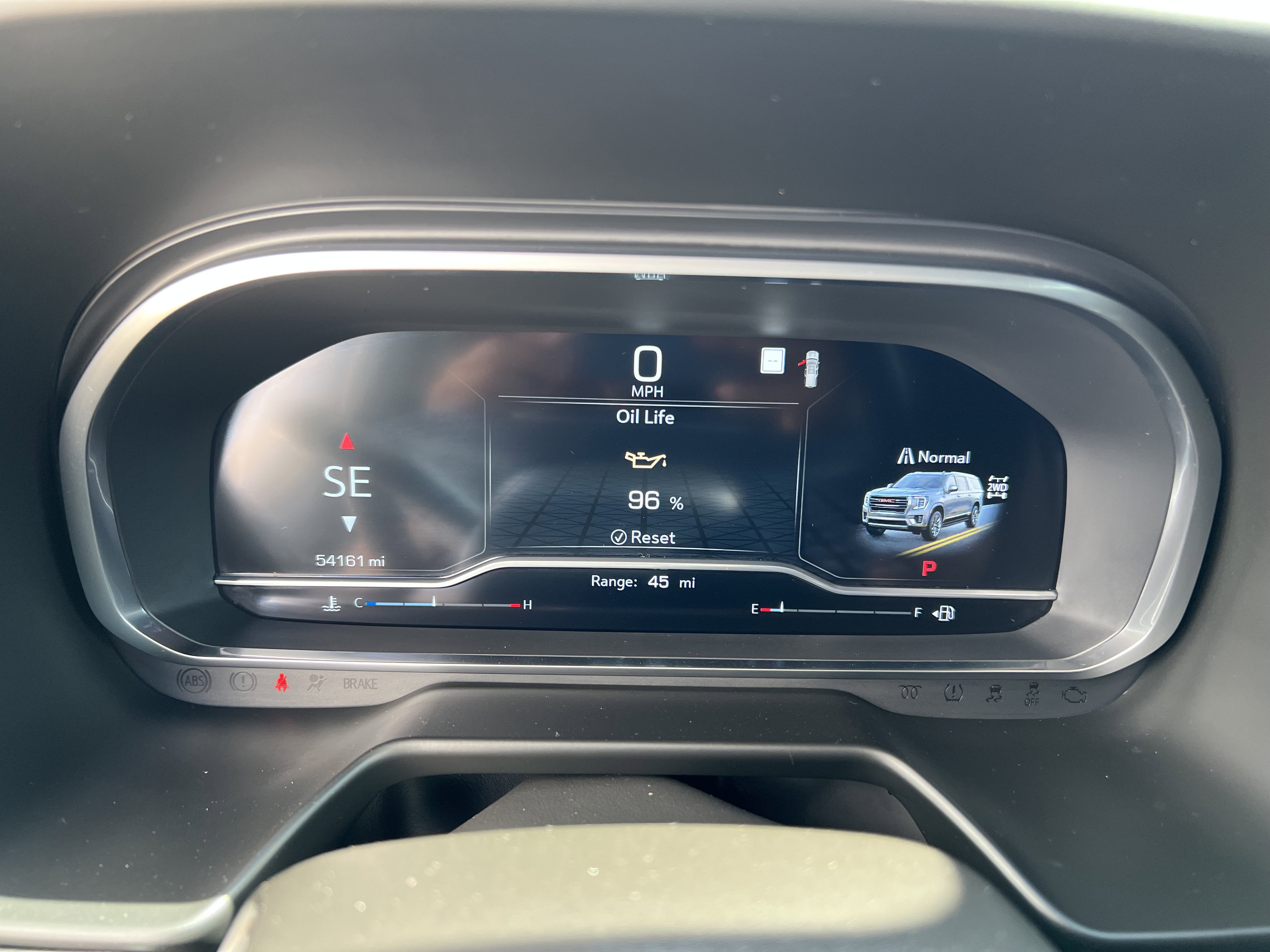 2022 Gmc Yukon SLT photo 2
