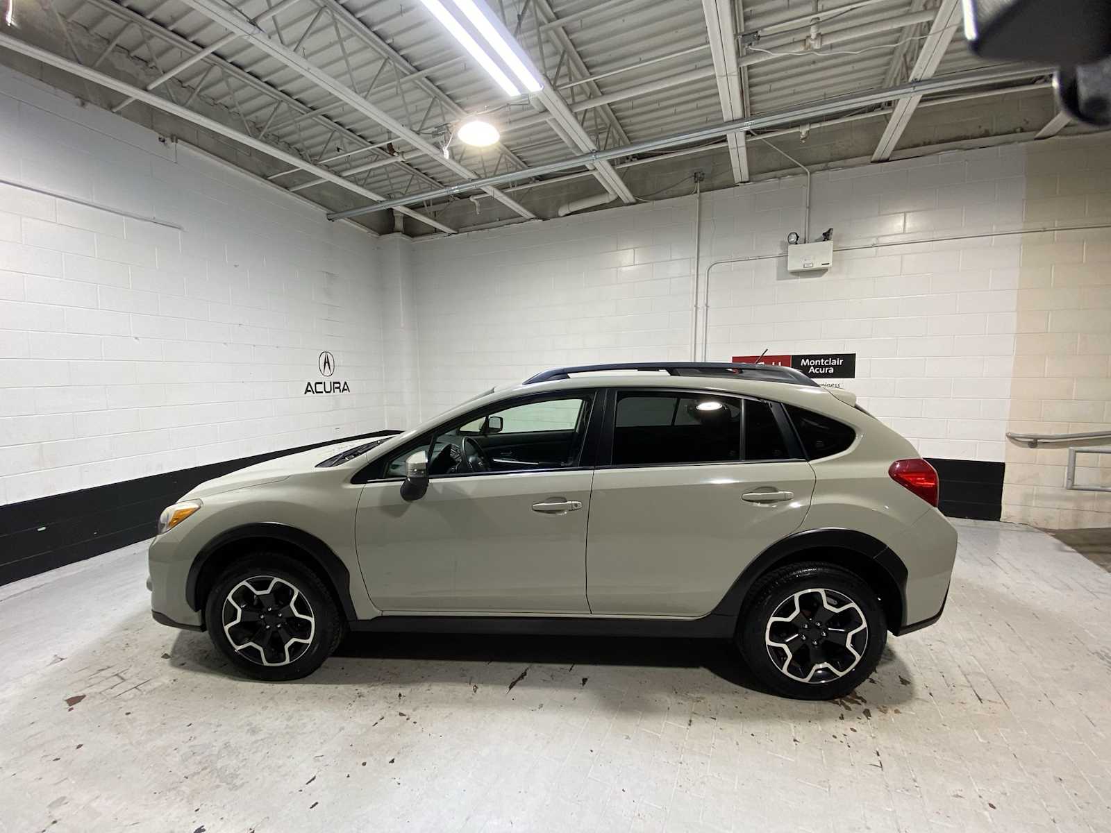 2015 Subaru Crosstrek Limited photo 3