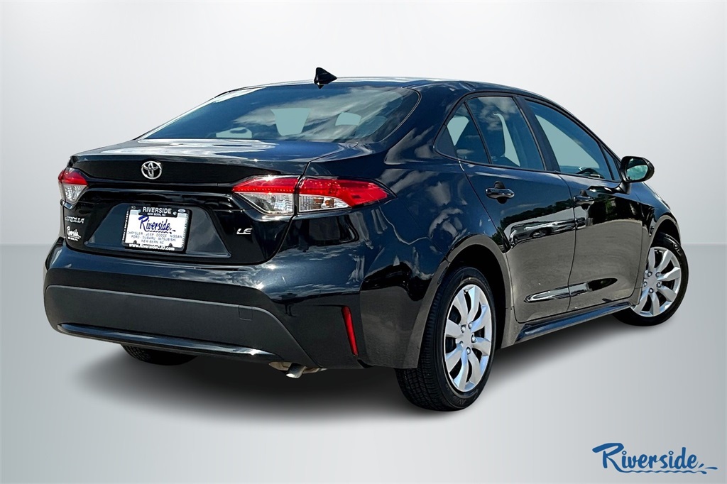 2021 Toyota Corolla LE photo 5
