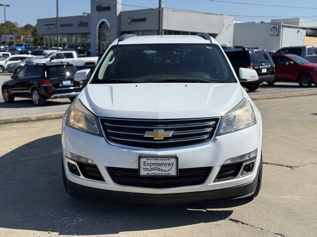 2016 Chevrolet Traverse 2LT photo 3