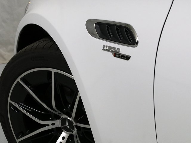 2025 Mercedes Benz E 53 AMG 4MATIC photo 10