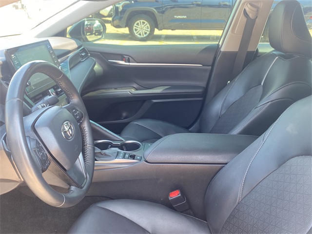 2022 Toyota Camry XSE photo 18