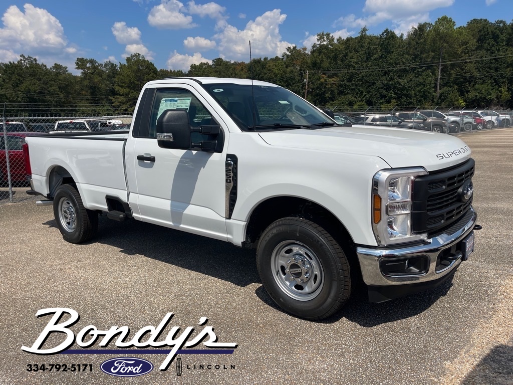 2026 Ford F-250 Super Duty XL's photo