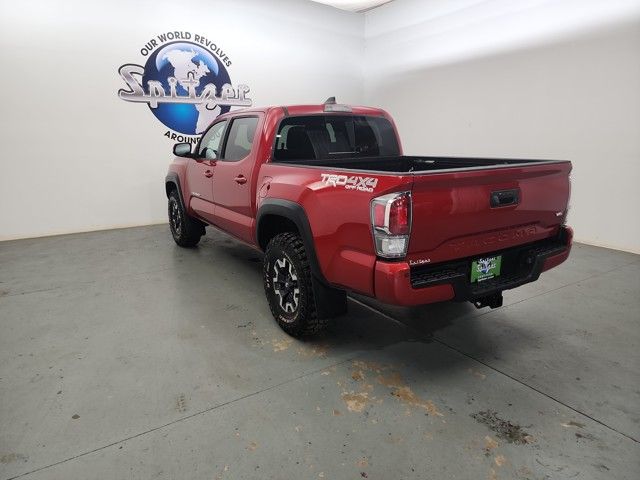 2020 Toyota Tacoma V6 photo 3