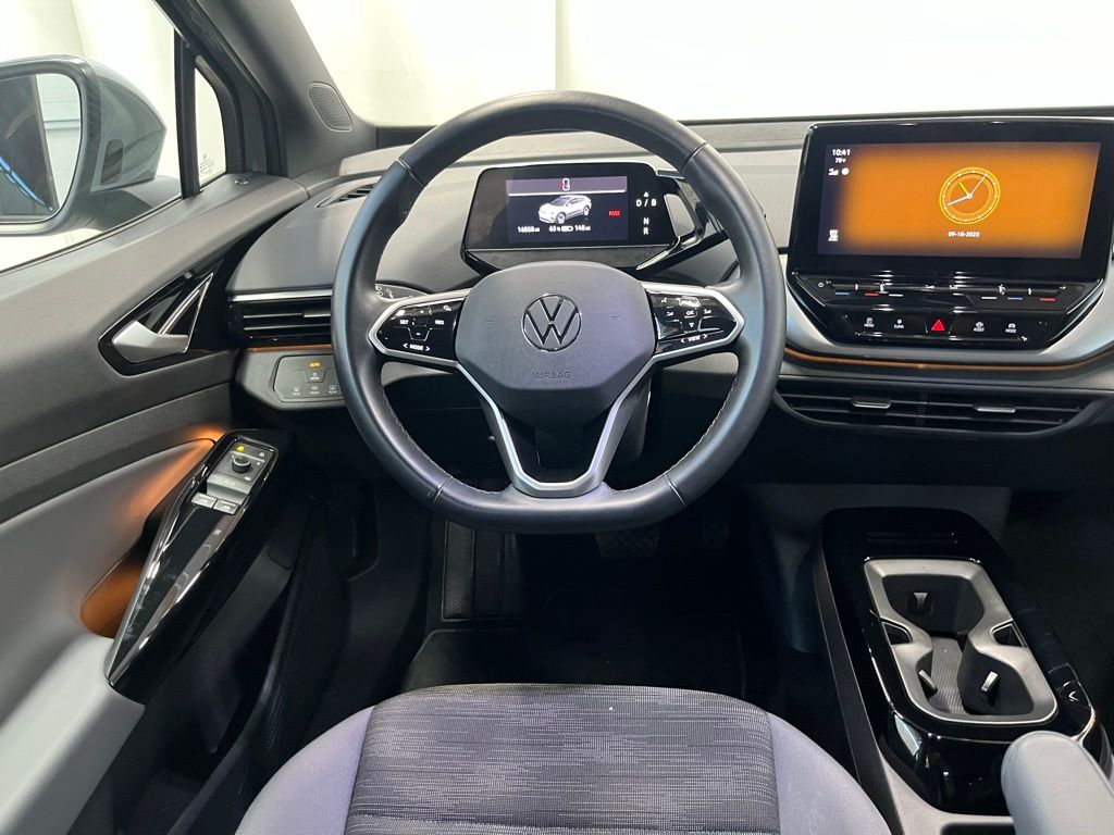 2022 Volkswagen ID.4 Pro photo 16