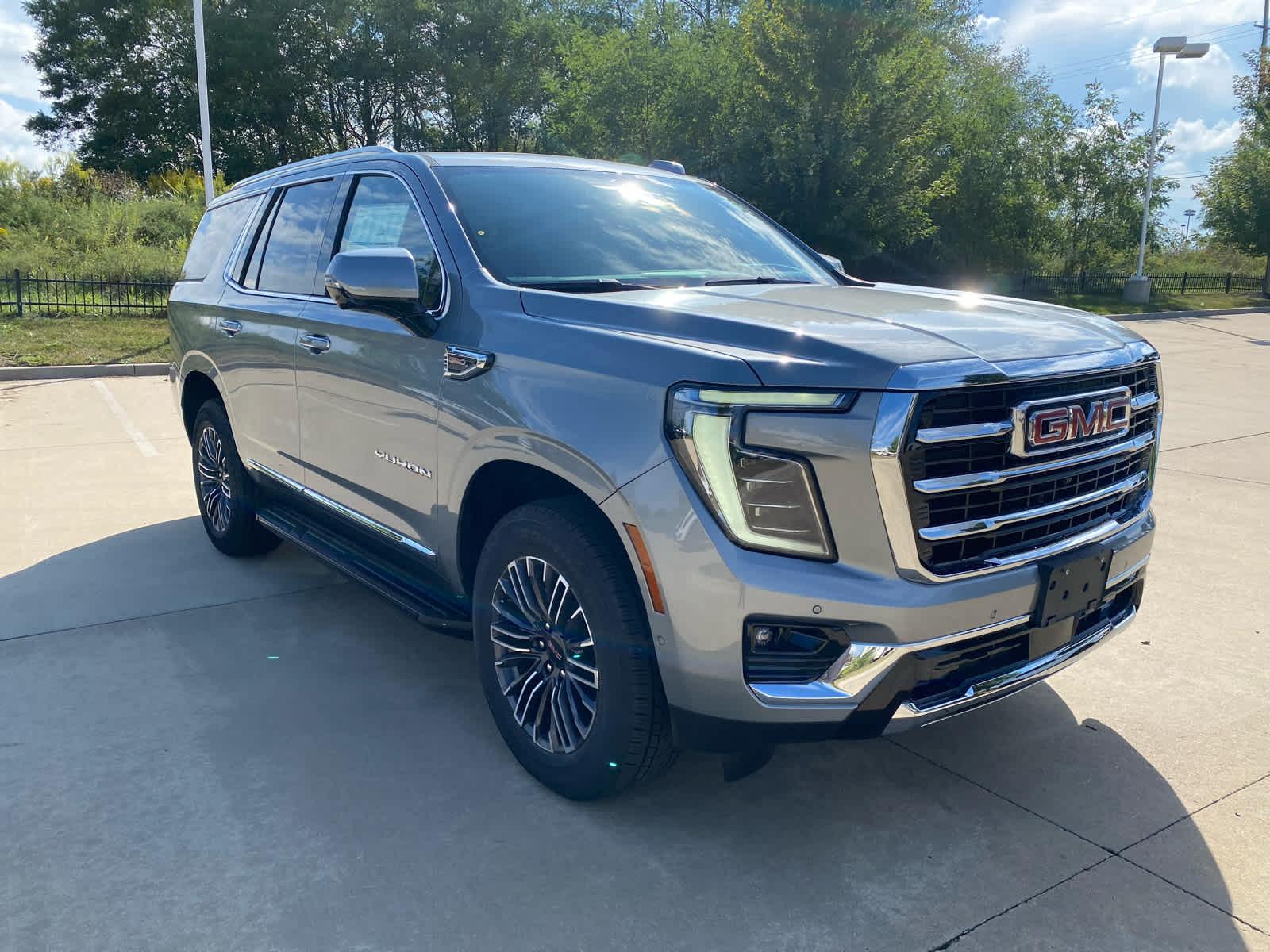 2026 Gmc Yukon photo 3