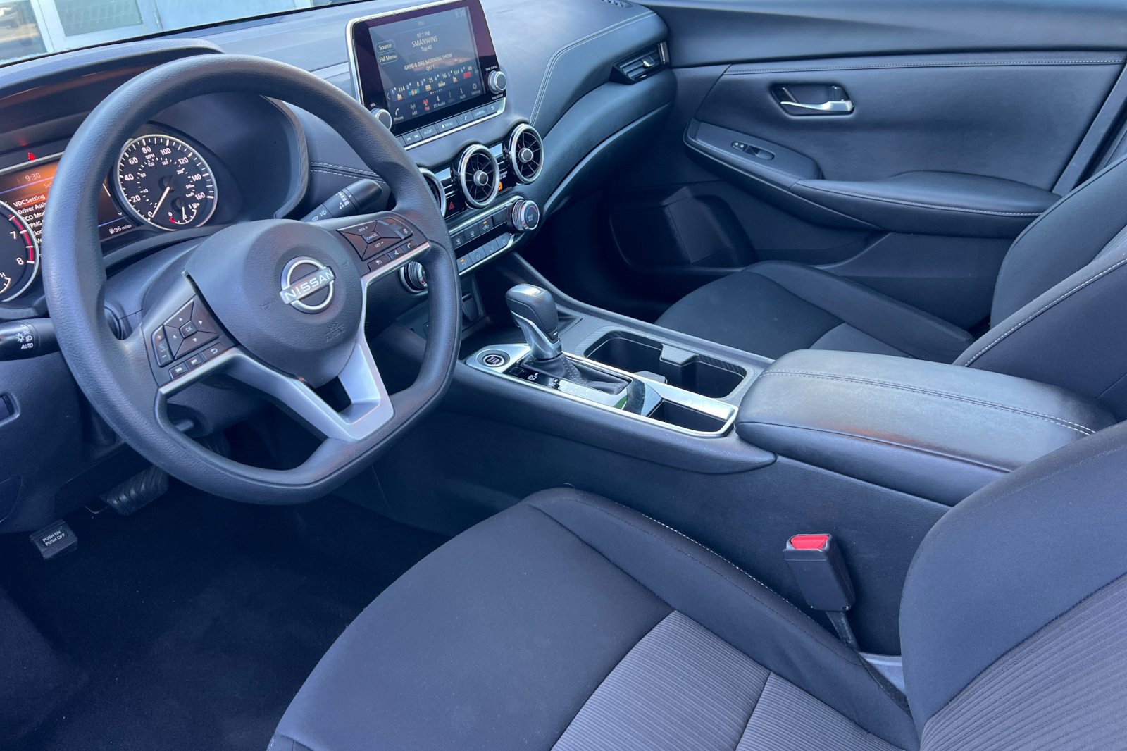 2024 Nissan Sentra SV photo 9