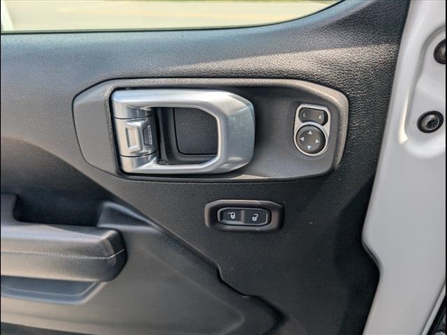 2020 Jeep Gladiator Sport photo 16