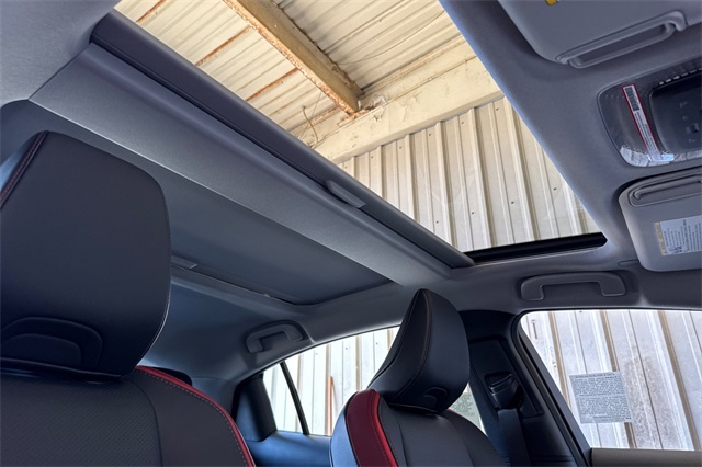 2026 Toyota Prius Plug-in Hybrid XSE Premium photo 17