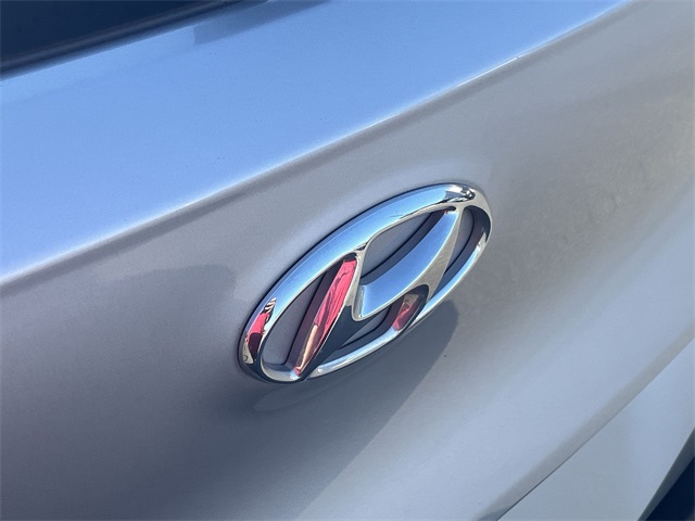 2020 Hyundai Tucson SE photo 21