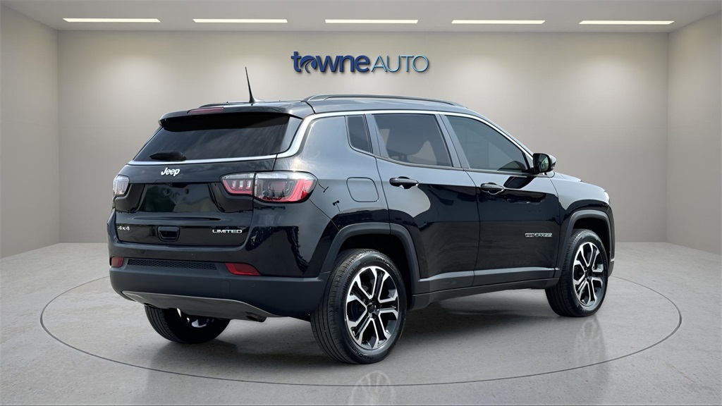 2024 Jeep Compass Limited photo 4