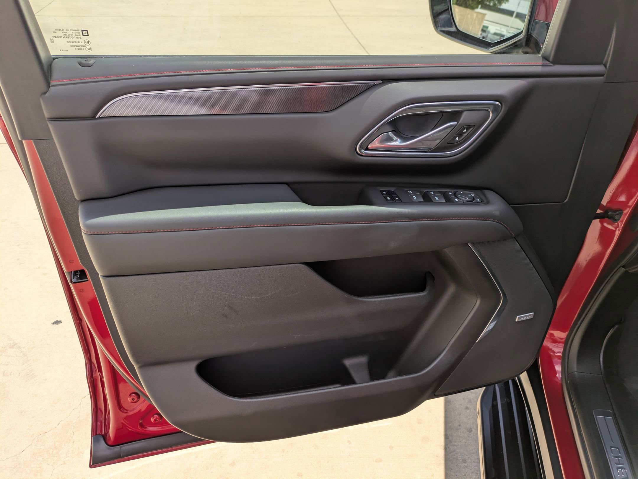 2023 Chevrolet Tahoe RST photo 10