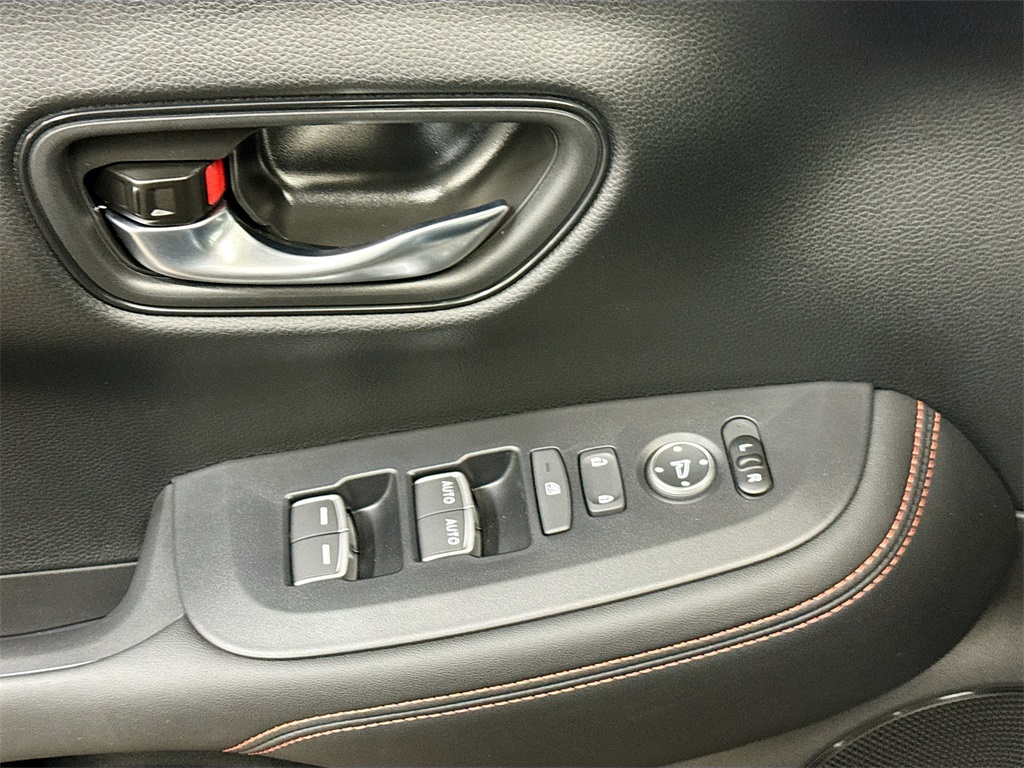 2025 Honda HR-V Sport photo 19