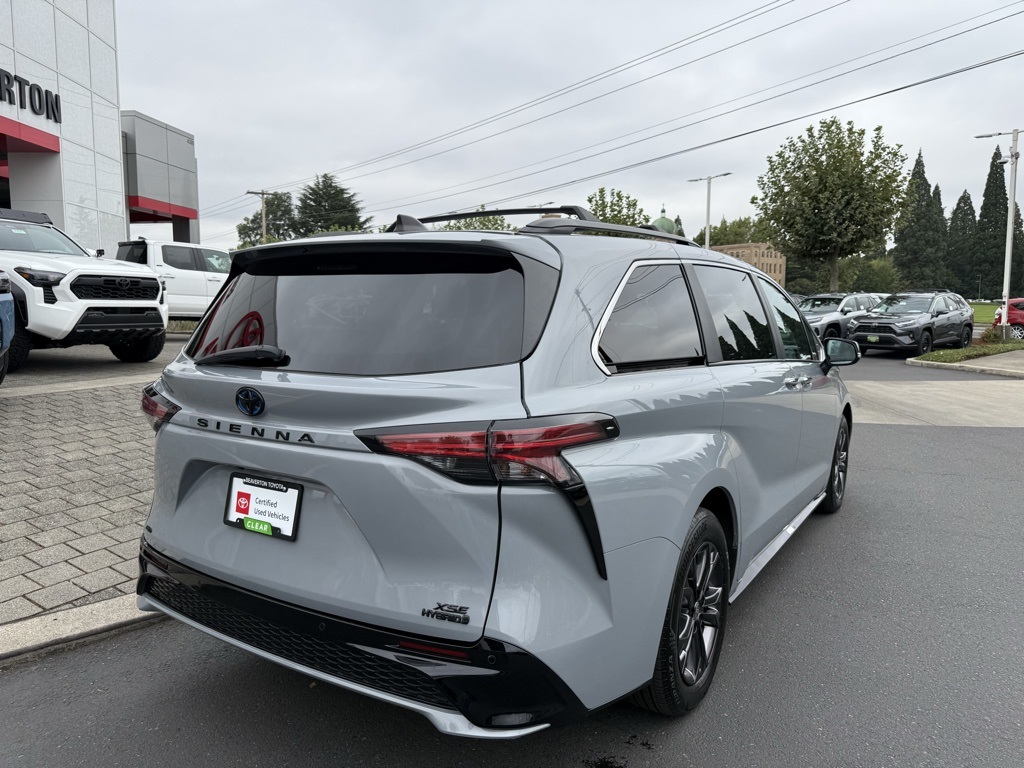 2024 Toyota Sienna XSE photo 4