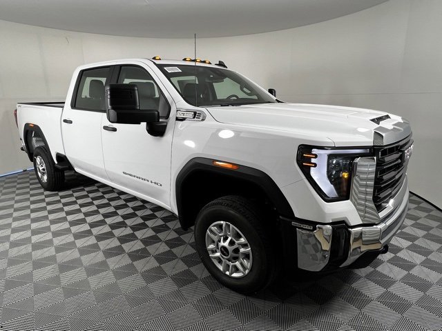 2026 GMC Sierra 2500HD Pro's photo