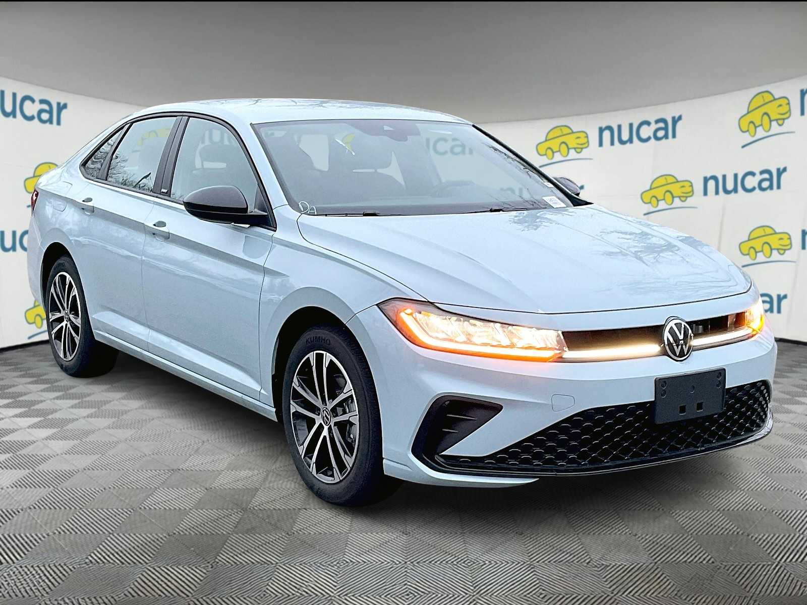 2025 Volkswagen Jetta Sport's photo