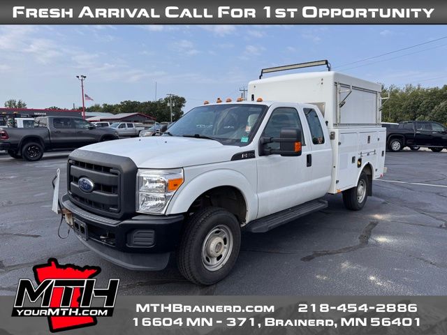 2015 Ford F-350 photo 4