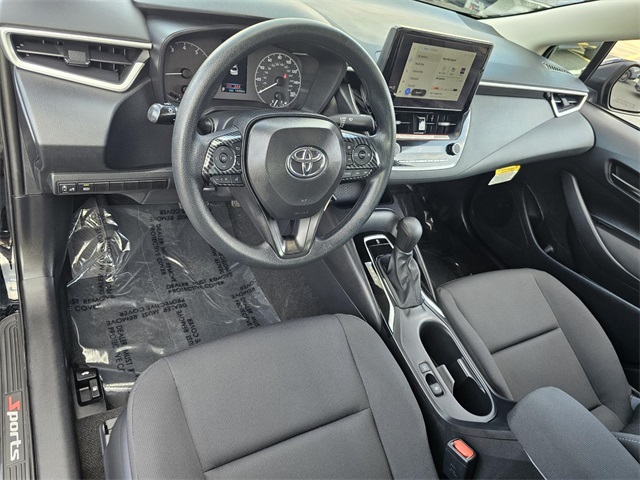 2025 Toyota Corolla LE photo 23