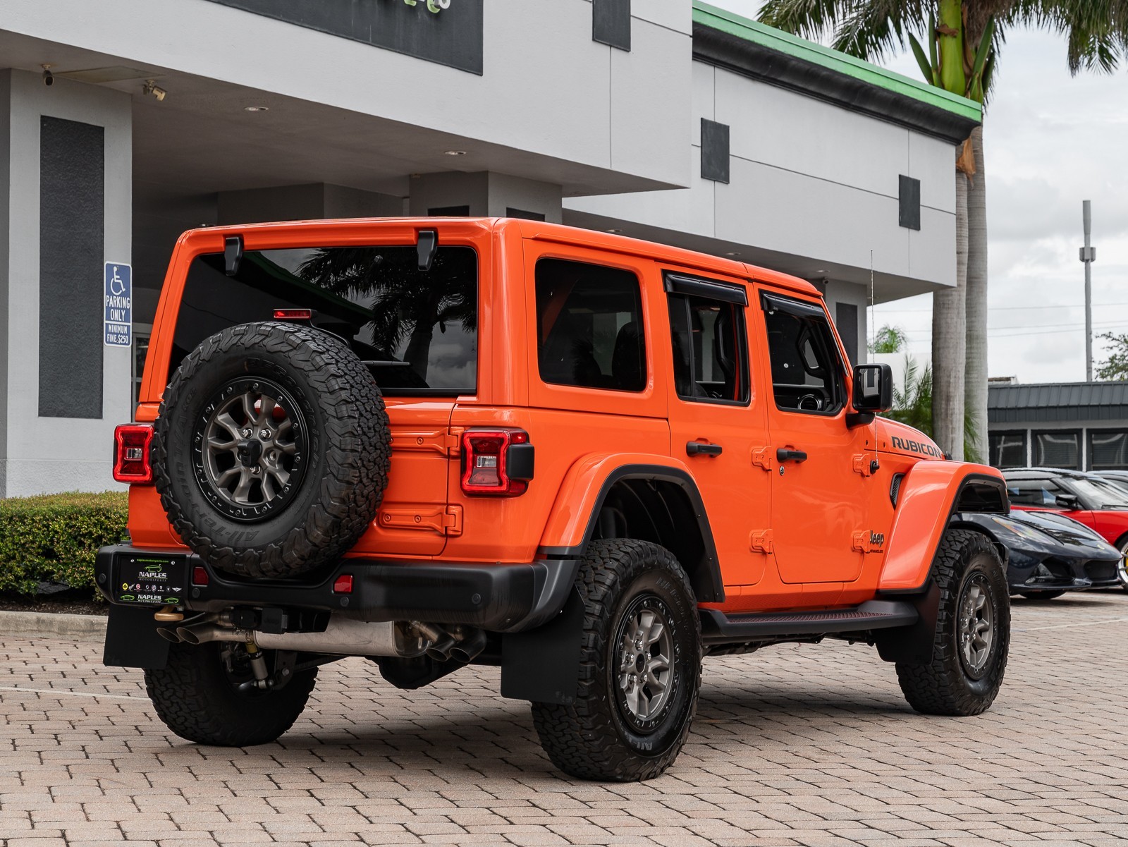 2023 Jeep Wrangler Rubicon 392 photo 14