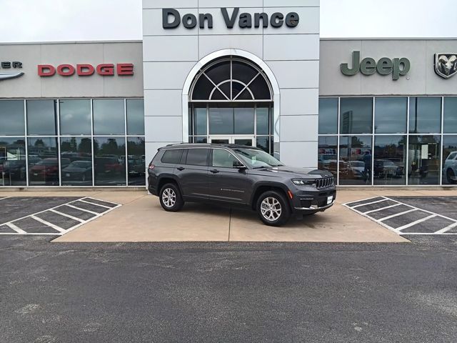 2022 Jeep Grand Cherokee L Limited's photo