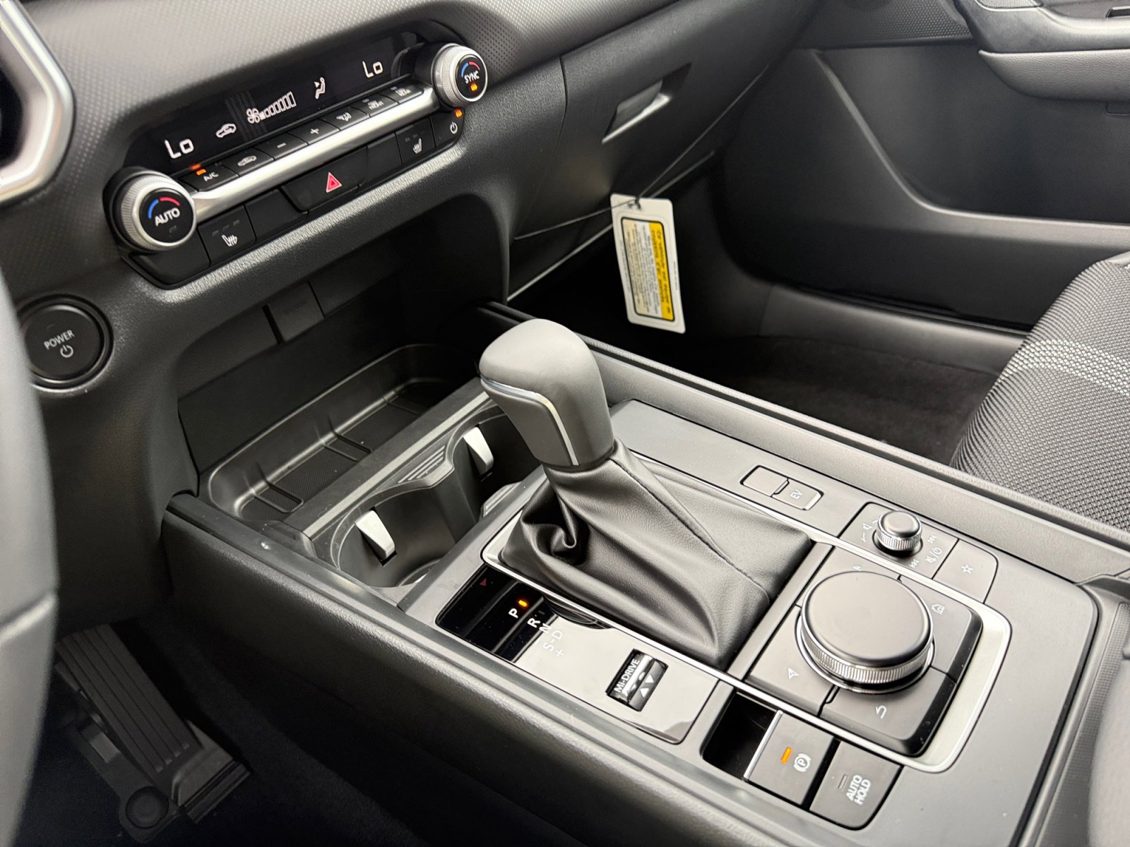 2025 Mazda CX-50 Preferred photo 13