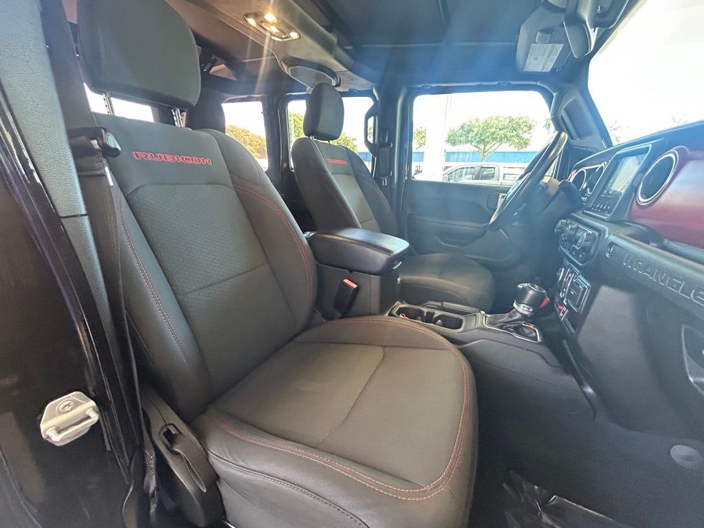 2022 Jeep Wrangler Unlimited Rubicon photo 24