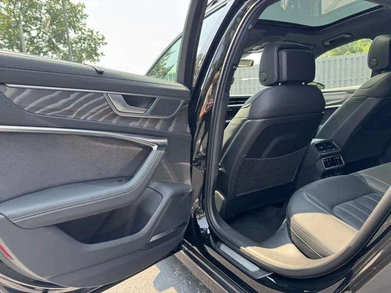 2025 Audi A6 Allroad Quattro Prestige photo 19