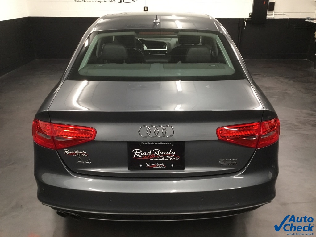 2016 Audi A4 2.0T Premium Plus Quattro photo 9