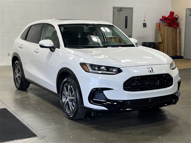 2025 Honda HR-V EX-L photo 3