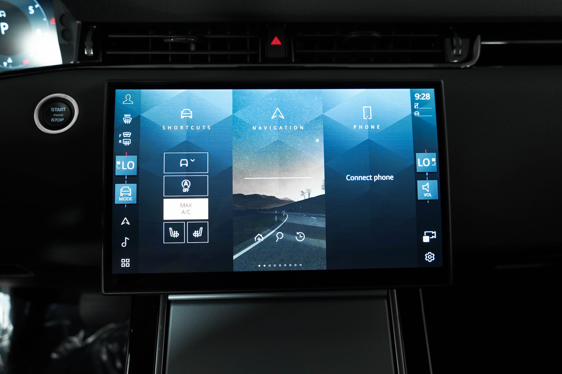 2025 Land Rover Range Rover Evoque S photo 23